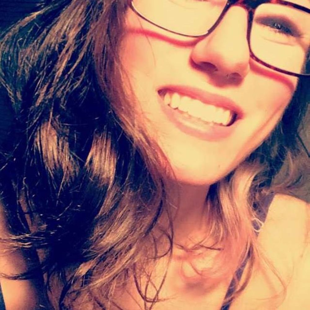 Meet your Posher, Larken